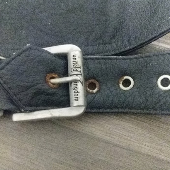 Harley Davidson Black Leather Riding Chaps - Picture 7 of 9